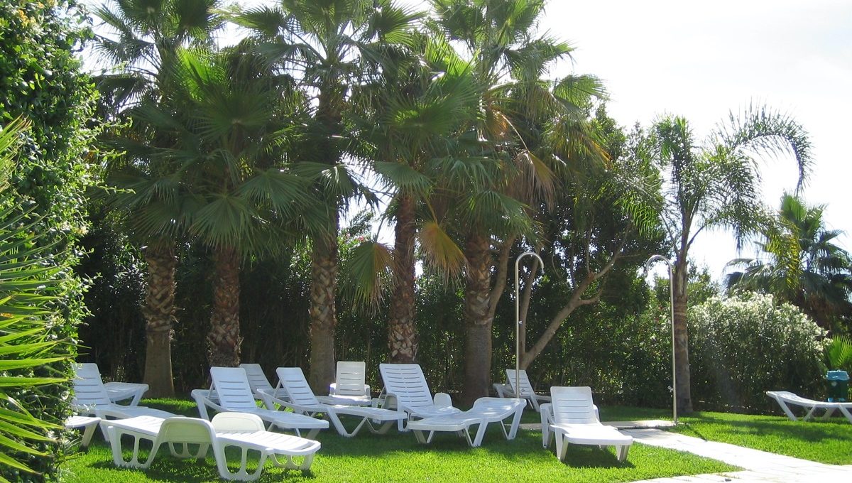beautiful-garden-apartment-in-nagueles-marbella-altavista 1 atico 2b for sale - 05