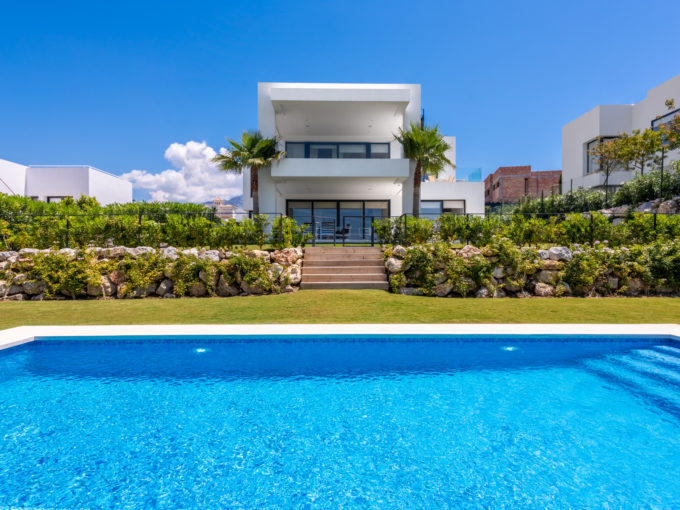 Extraordinary Villa in Los Olivos, Nueva Andalucia