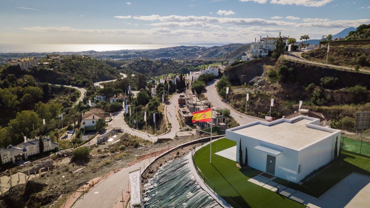 vistamarhomes.com-byu hills dron-2