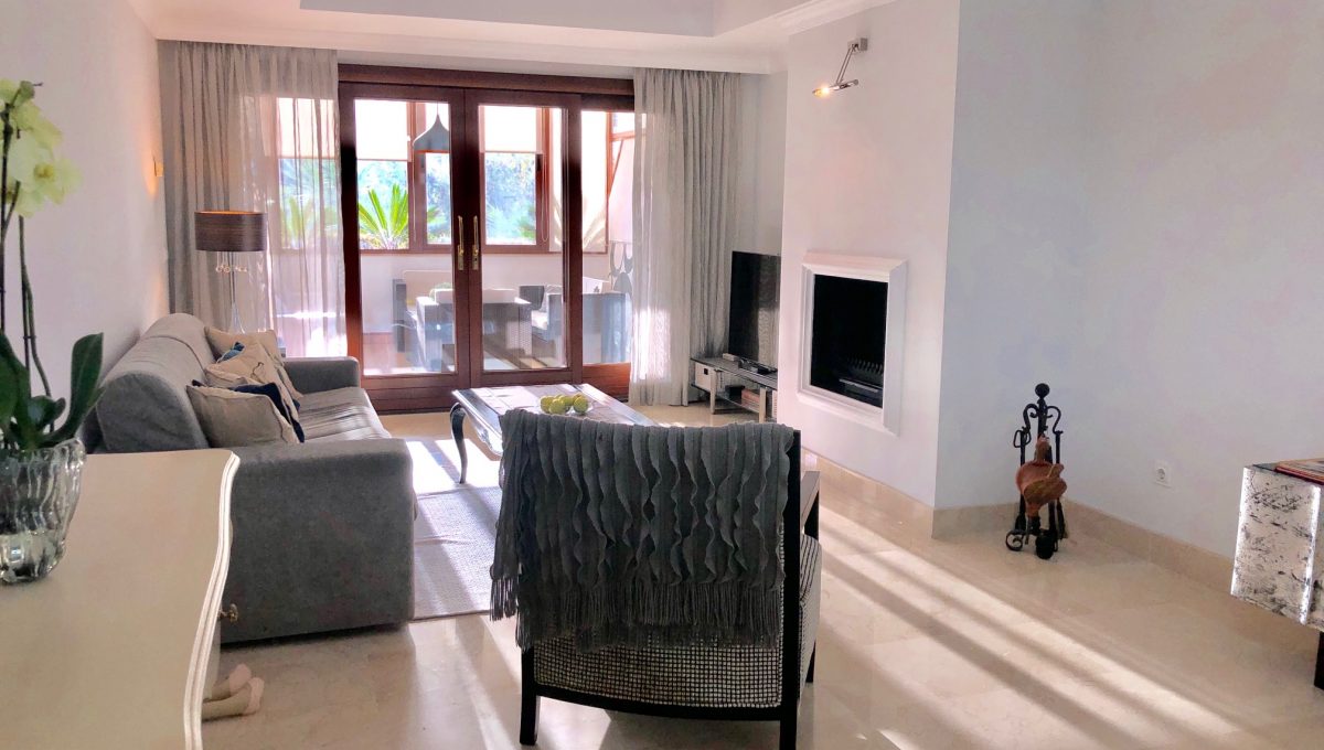large-cosy-garden-apartment-in-nagueles-golden-mile-marbella-img_2060