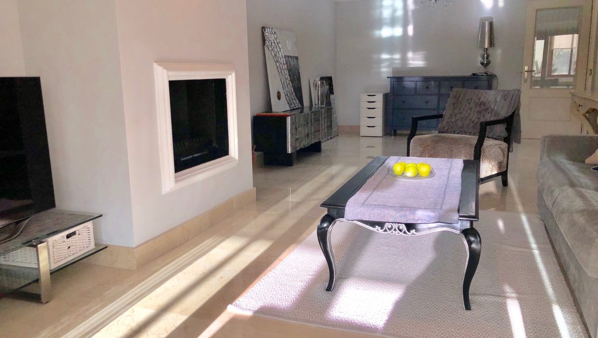 large-cosy-garden-apartment-in-nagueles-golden-mile-marbella-img_2064