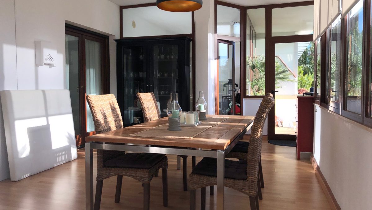 large-cosy-garden-apartment-in-nagueles-golden-mile-marbella-img_2071