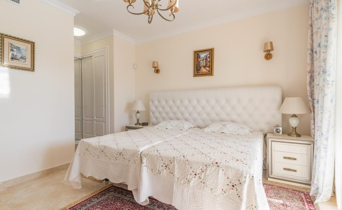 luxury-villa-in-hacienda-las-chapas-marbella-6