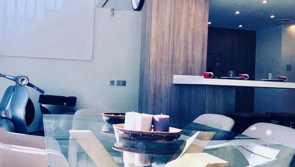 refurbished-duplex-penthouse-with-private-pool-809b93a8-6818-4c3c-a6a5-945619d784ee
