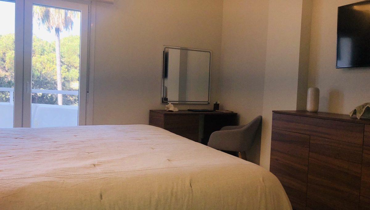 refurbished-duplex-penthouse-with-private-pool-img_1025