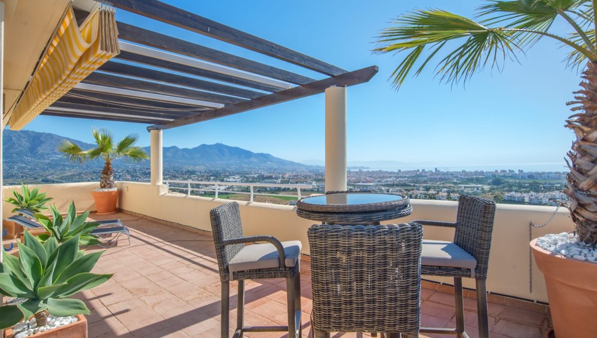 best-views-you-have-ever-seen-large-3-bedroom-penthouse-with-wrap-around-terrace-c2121ph_01 views