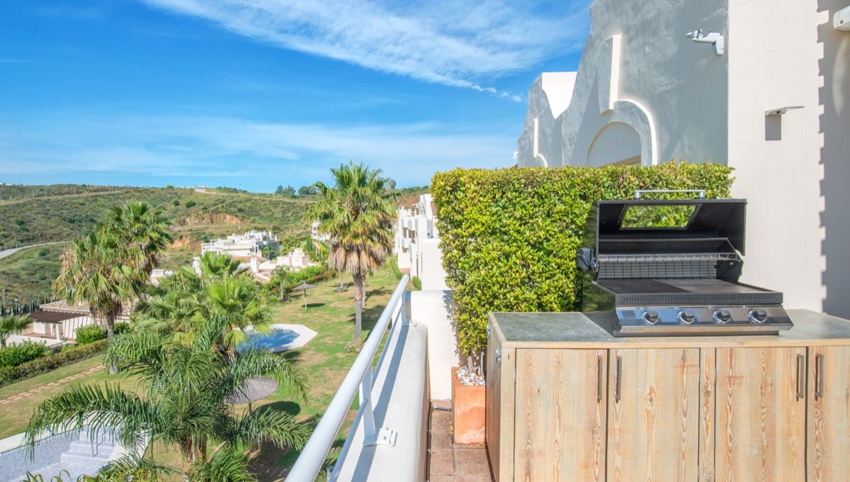 best-views-you-have-ever-seen-large-3-bedroom-penthouse-with-wrap-around-terrace-c2121ph_21 bbq area