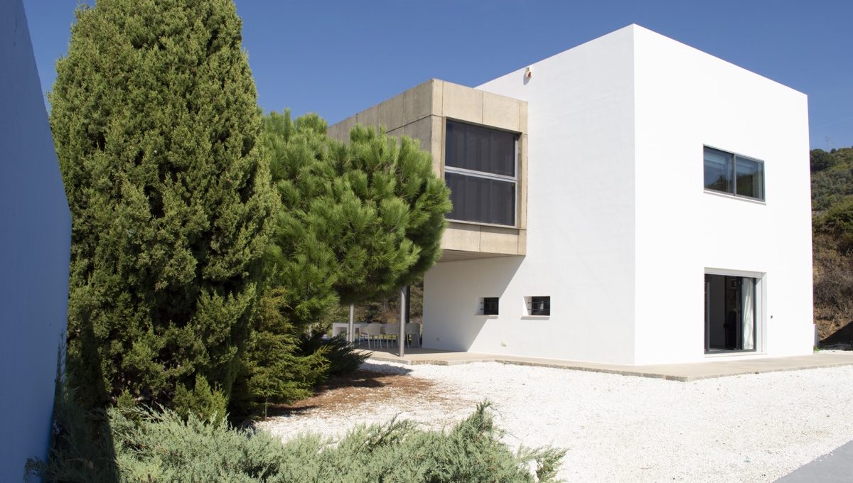 designer-finca-in-puerto-de-ojen-with-huge-rural-plot-exterior 1