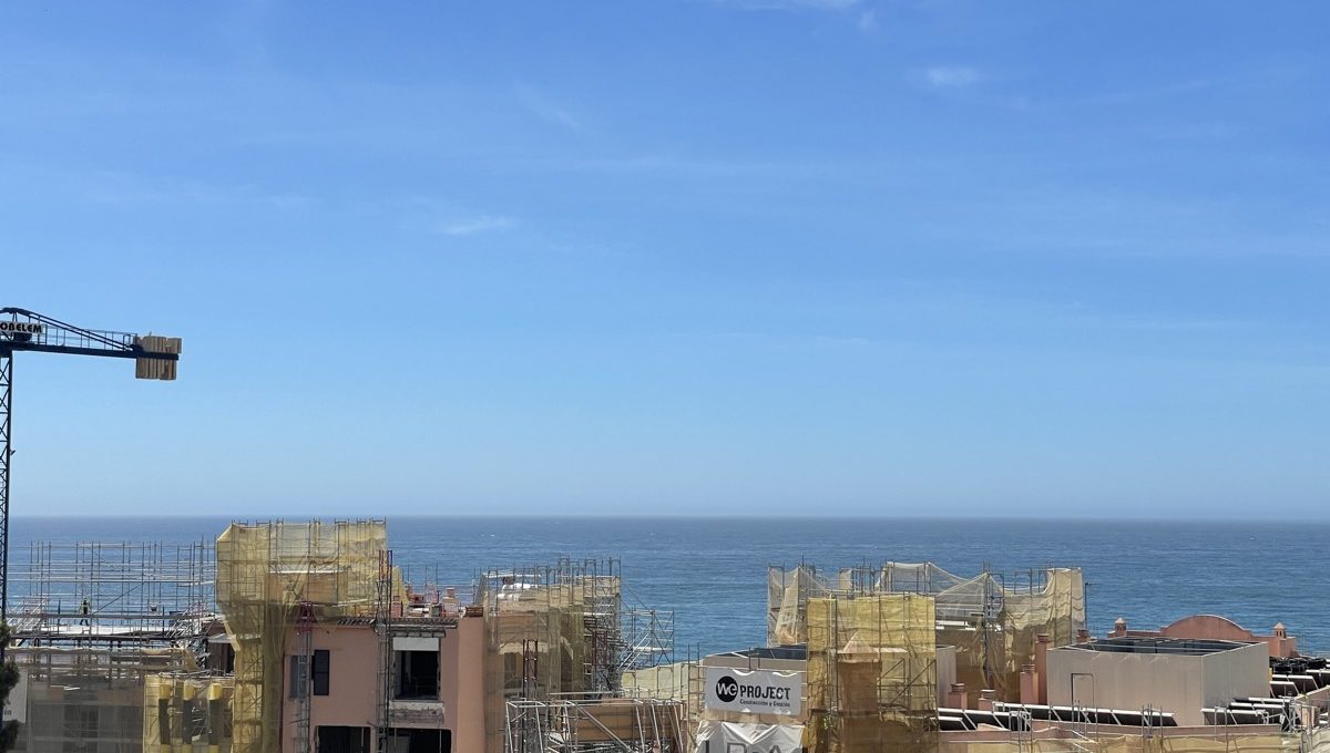 marbella-city-centre-beach-side-large-penthouse-for-sale-img_8261