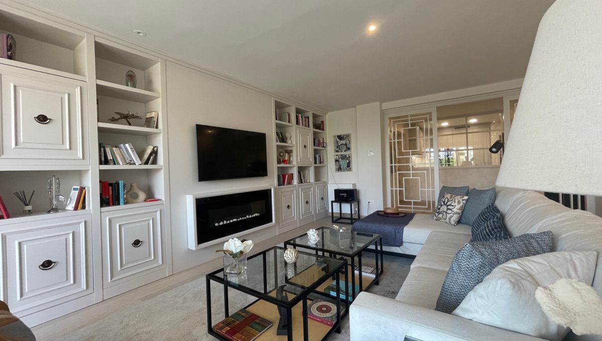 luxurious-apartment-in-malaga-centre-img_2263-1